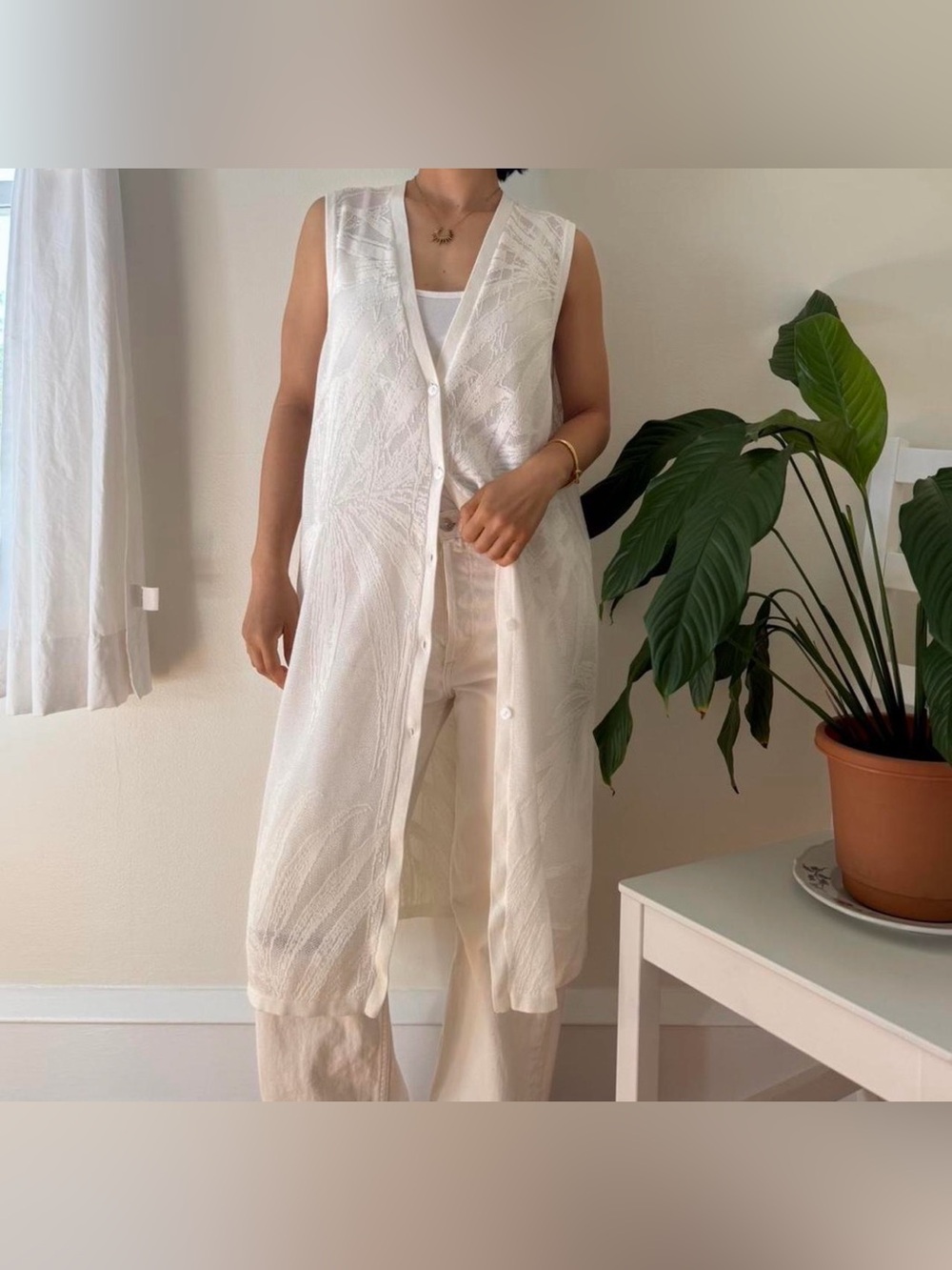 Chicos Cotton Blend Coconut Palm Tree
Stitch White Long Vest Sweater Size 2